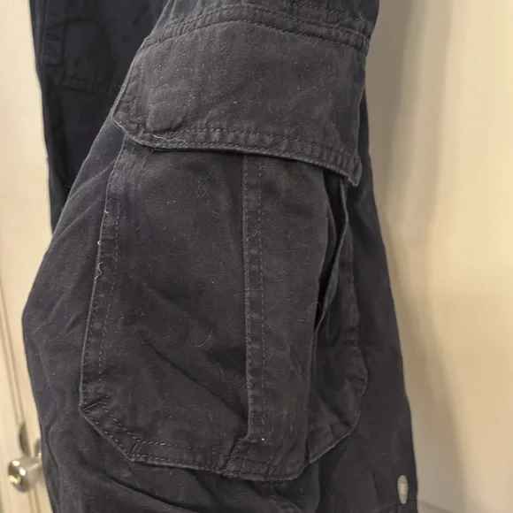 NWT Men’s Cargo Shorts St John’s Bay - Picture 5 of 7